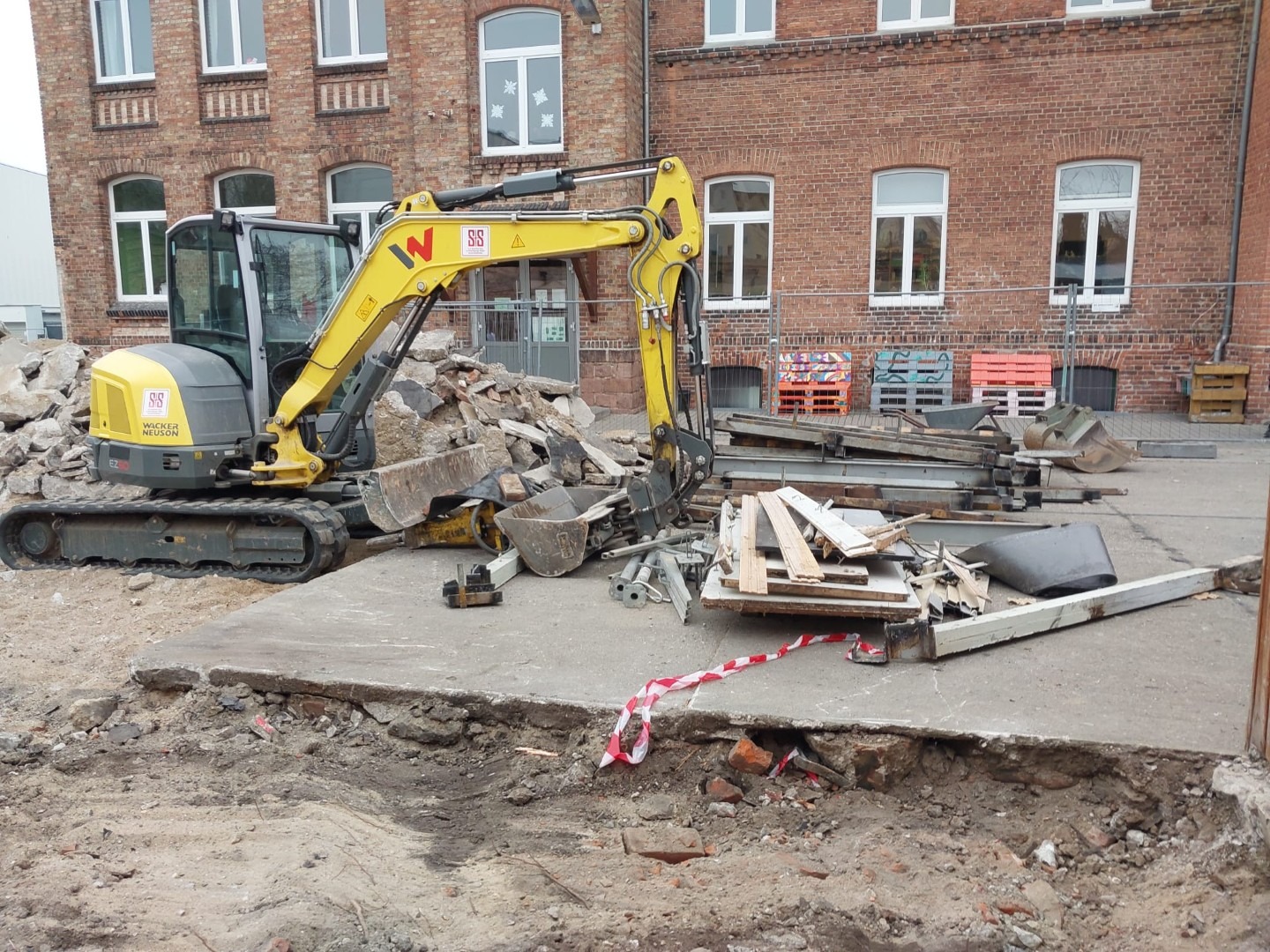 Anbau einer Mehrzweckhalle in Köthen